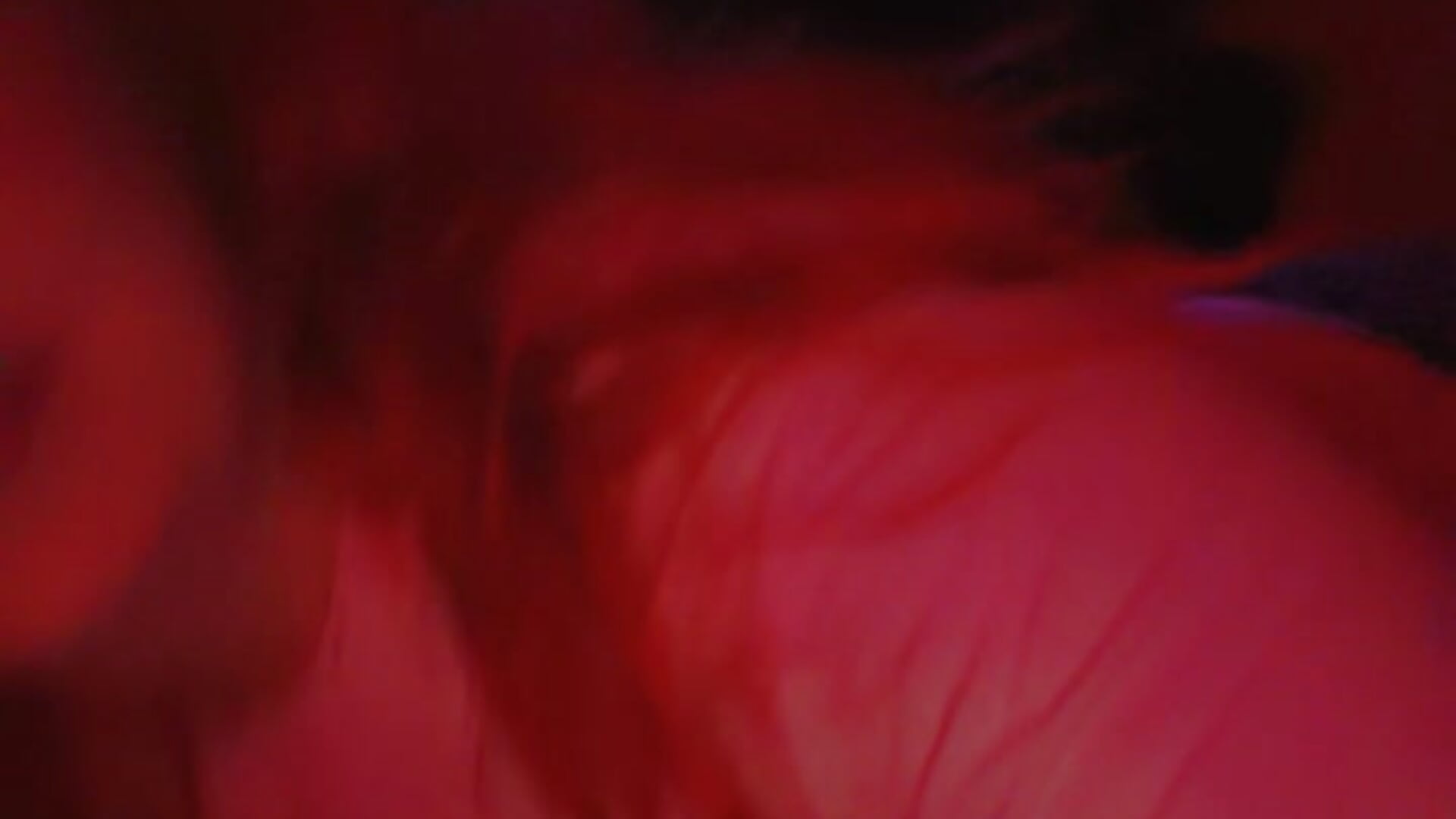 47CB3E24-9E35-4C6E-BB58-7EACAB2E1AB0 - vidéo du modèle de showcams trickybubbles