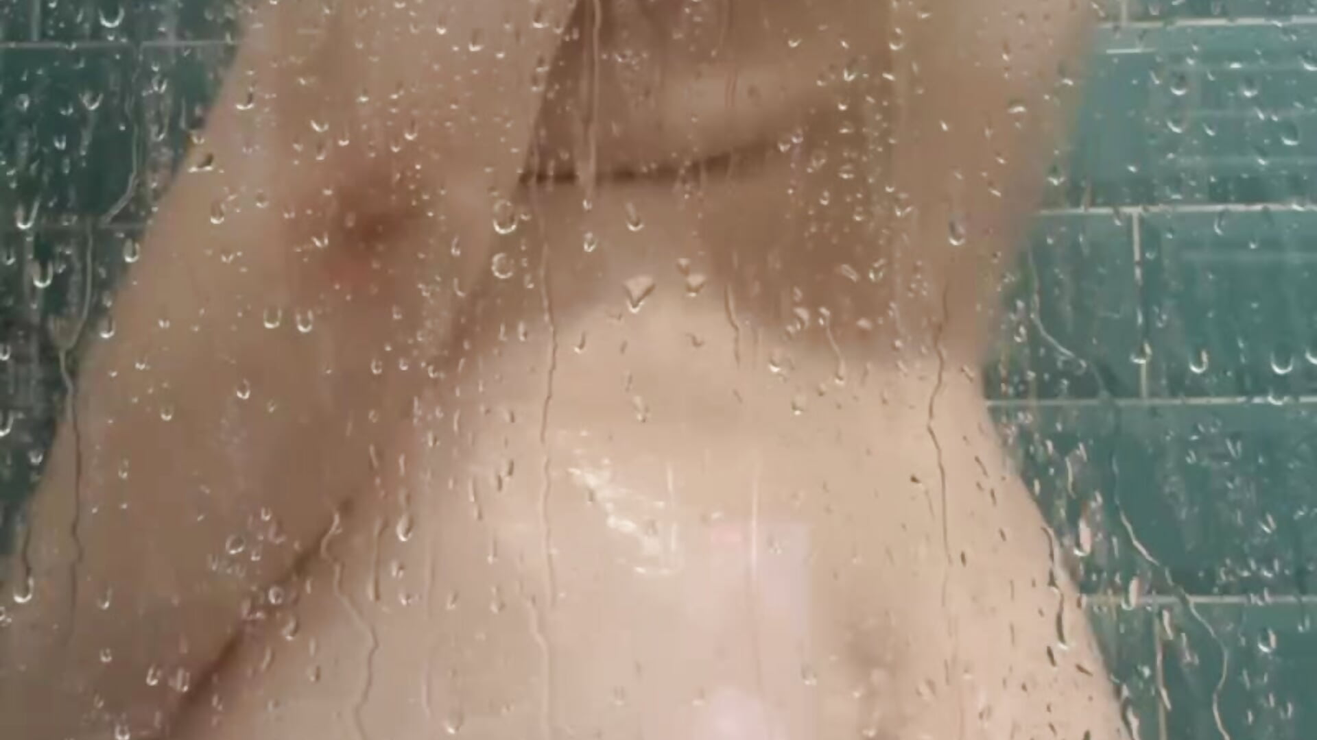 take a shower with me <3 - video by icebabydoll cam model