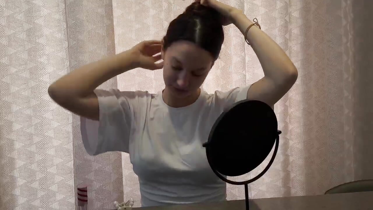 My makeup - vidéo du modèle de showcams LoiseCorreo