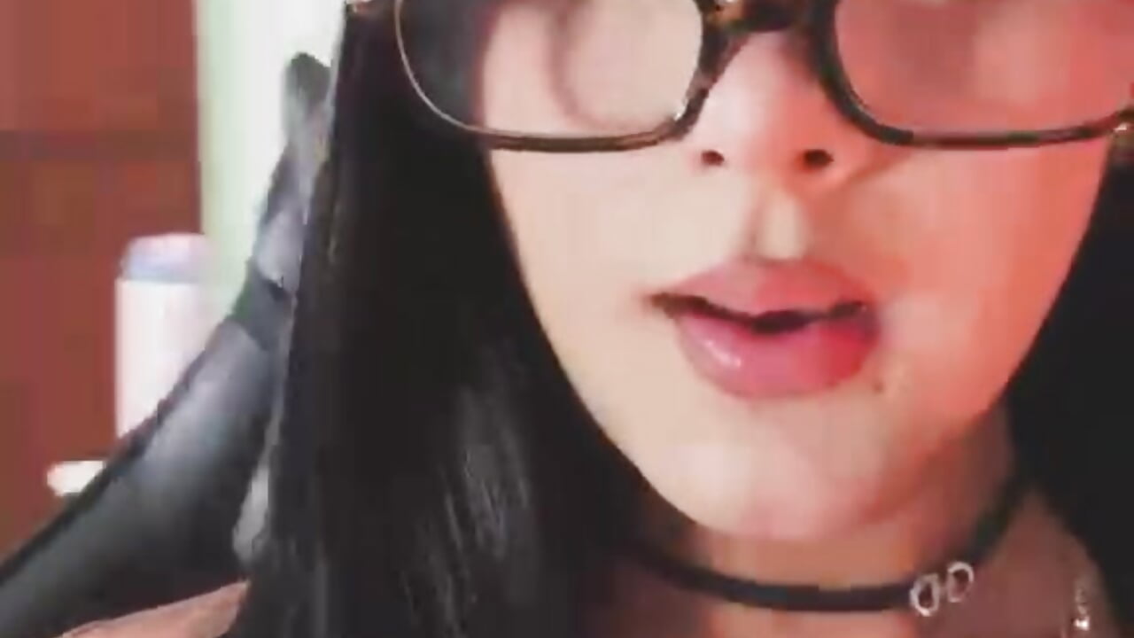 know me - video oleh model kamera Marian_Lux