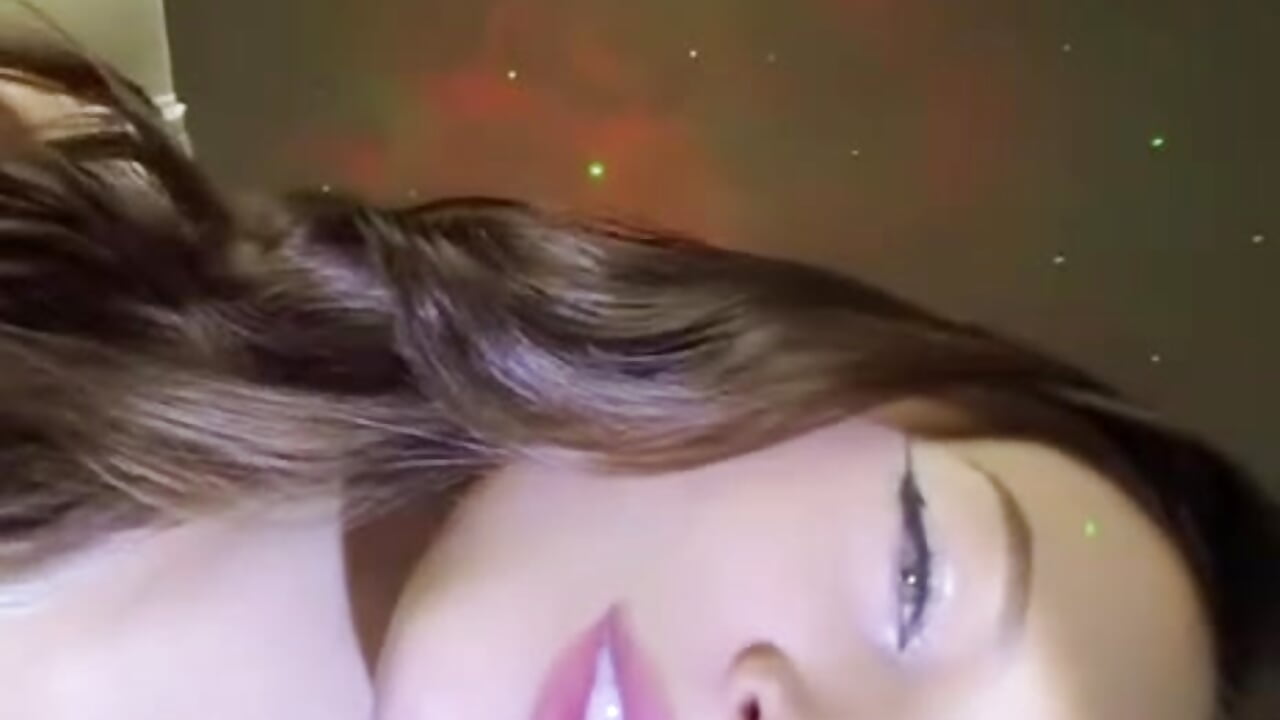 It's me - video by lil_LYA_23 cam model