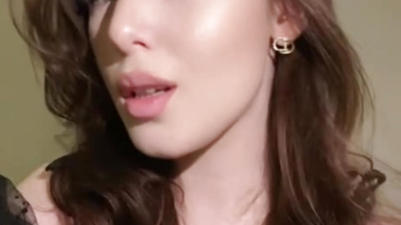 😝😝😝 - video by lil_LYA_23 cam model