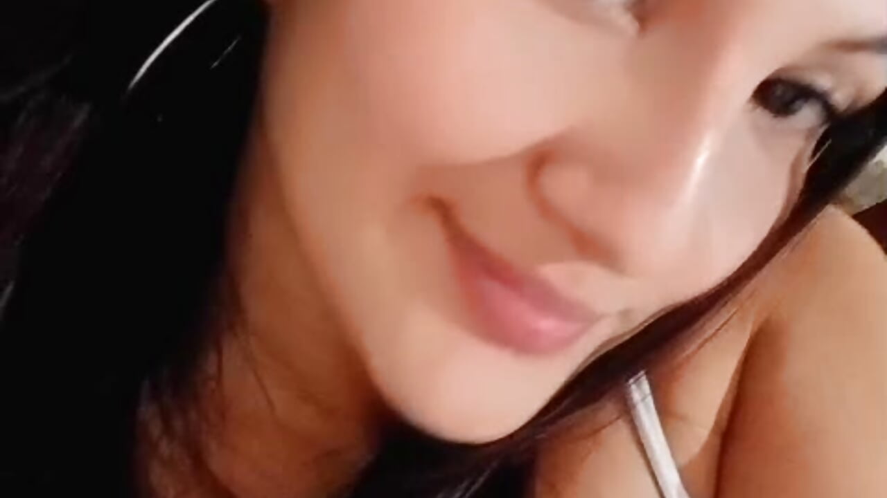 smile for you - video by sweet_ashley___ cam model