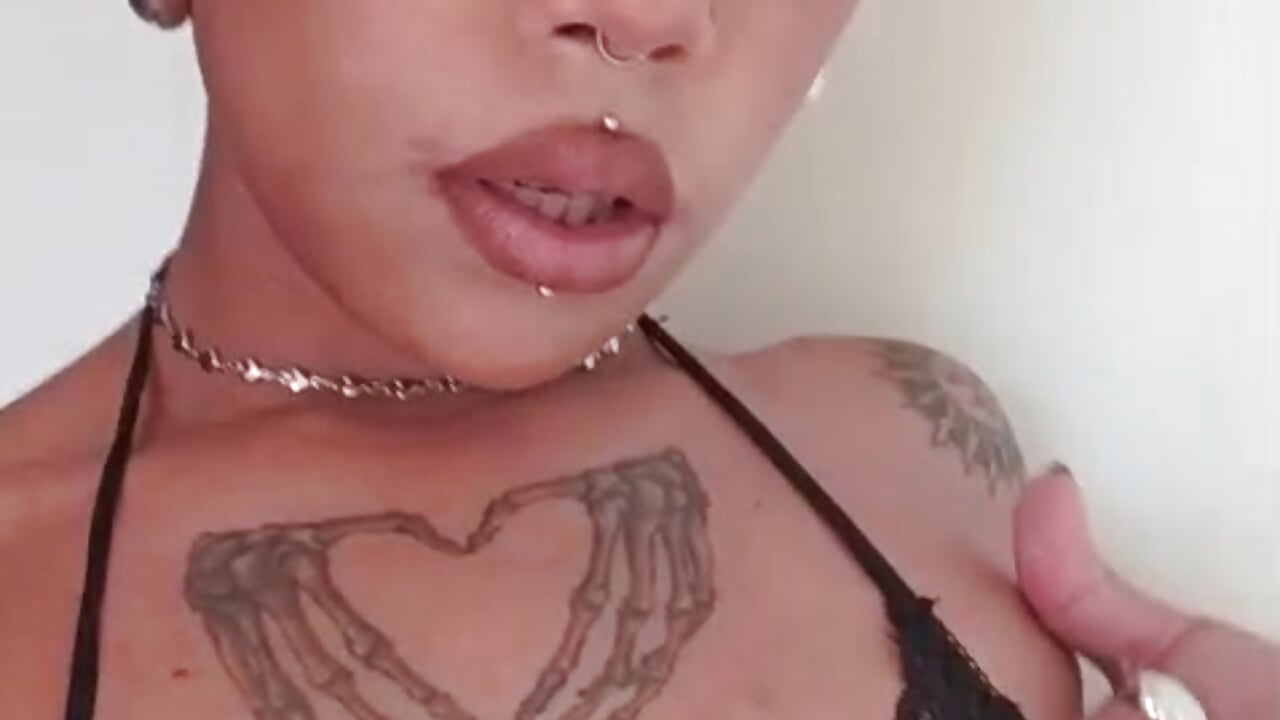 I want to know how much you like me 💦 - فيديو من lisa_silverstar موديل الكام