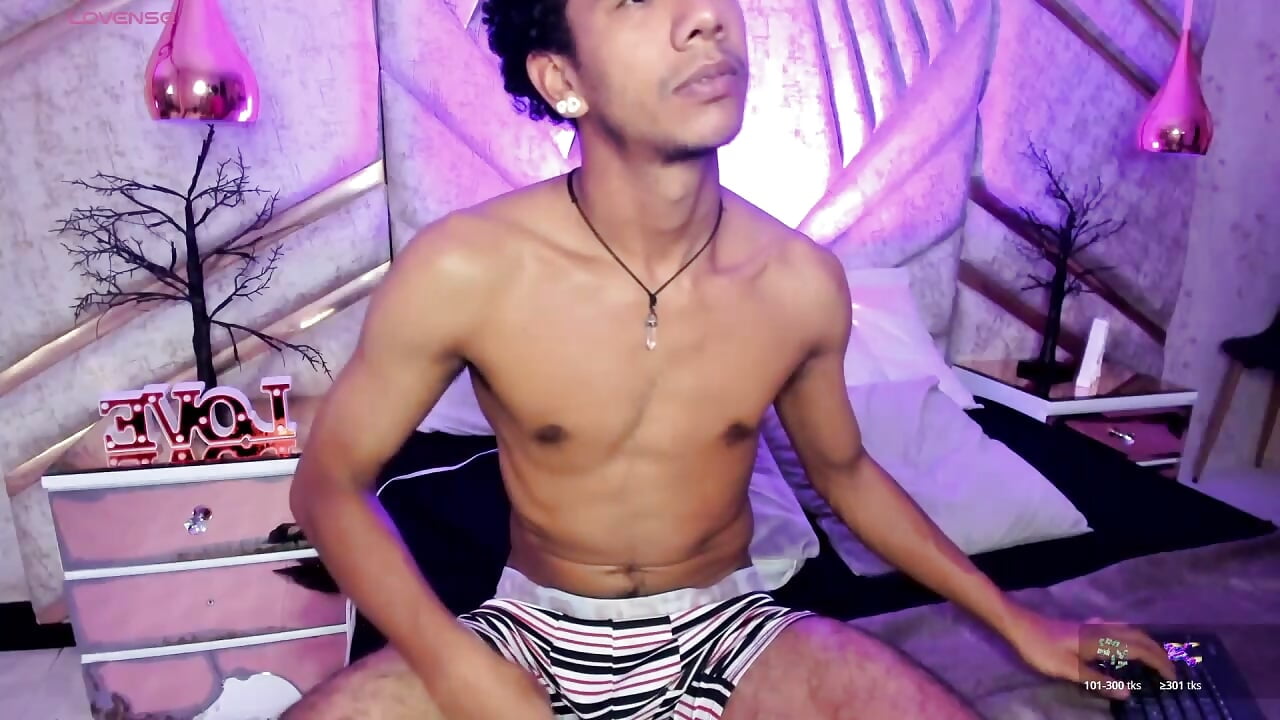 Will you help me get hard? - vídeo de la modelo de cam MarckThompsonn