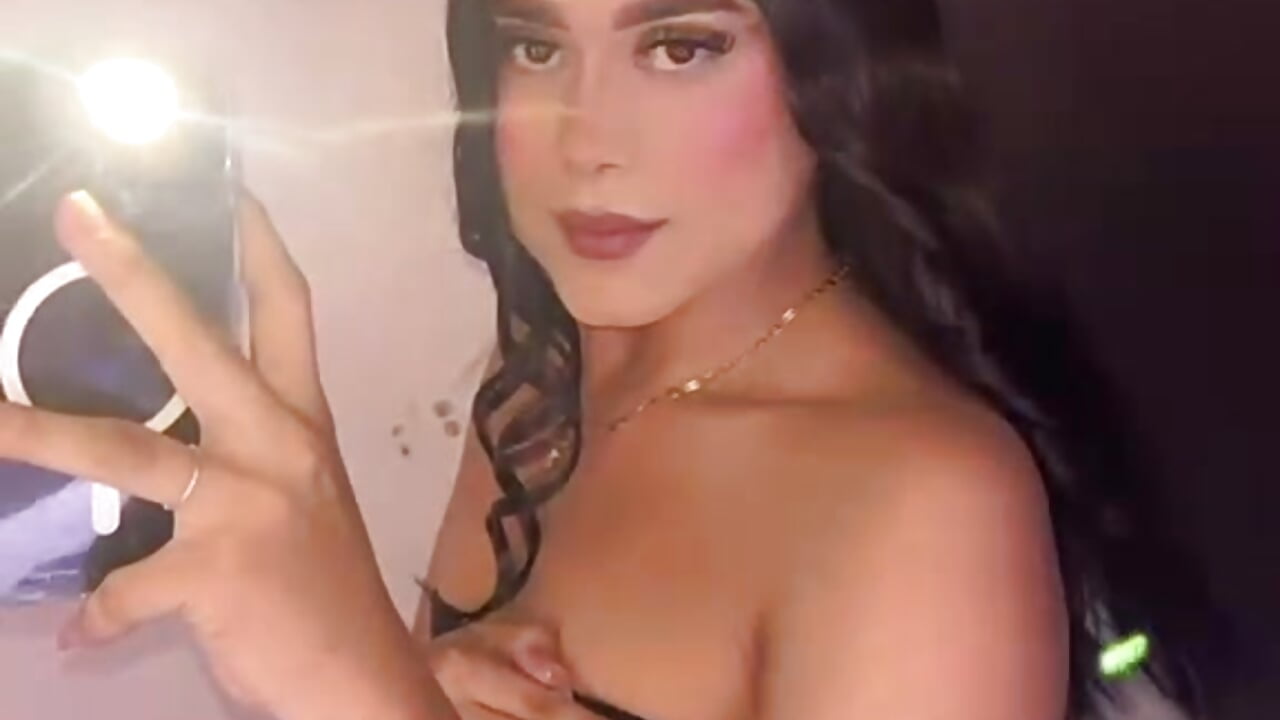Skarleth_quen1 - Video Tren Model Kamera 8085