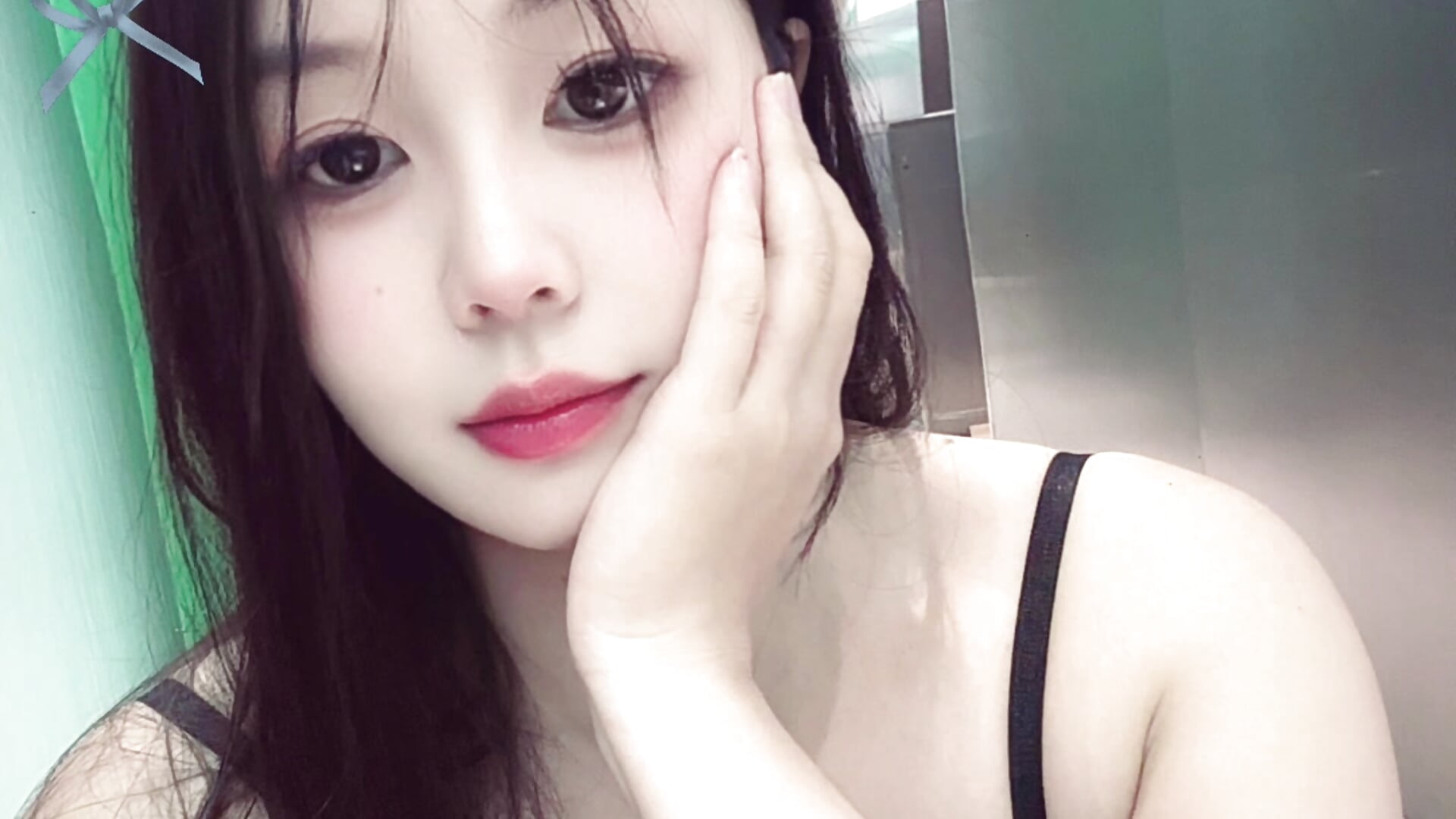 d21de7161f694cf5be2bbc419fabfec7 - video của người mẫu cam caihong_03