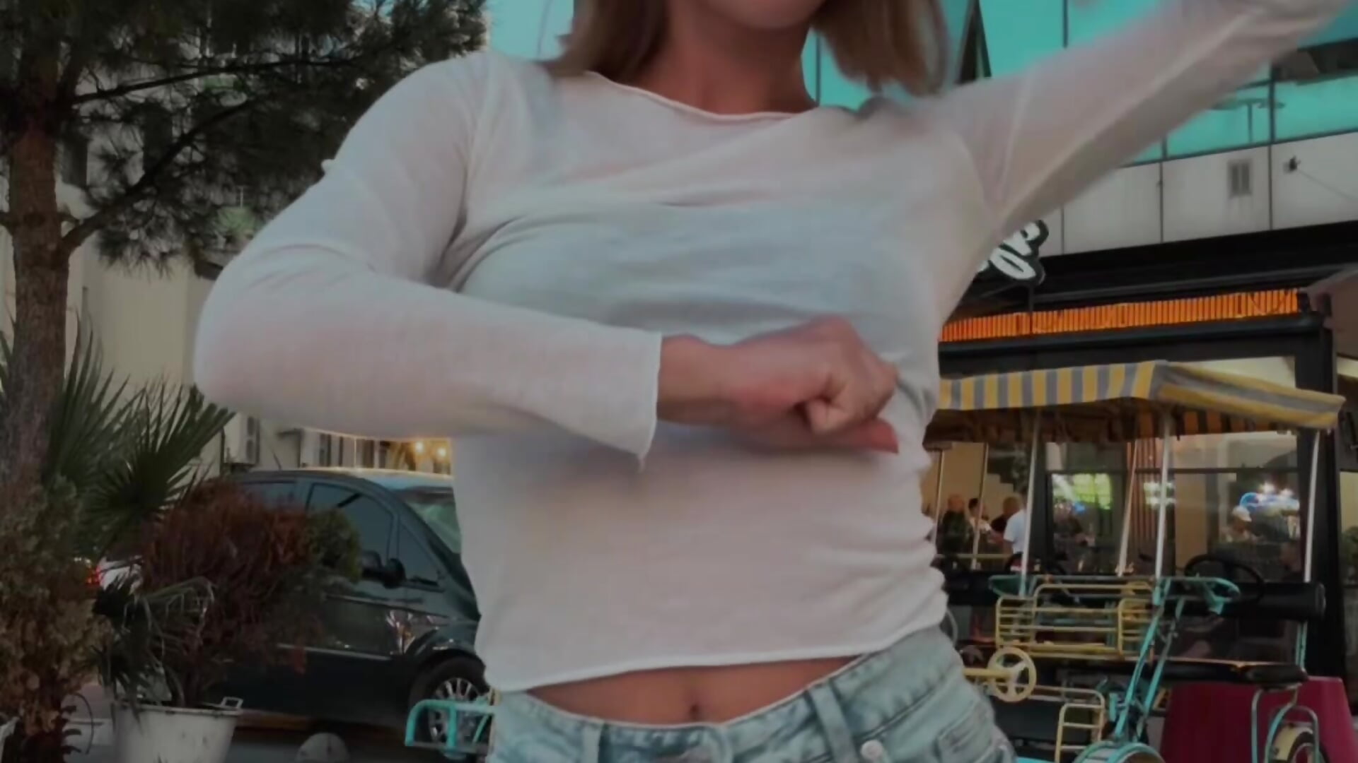 Peace Dance - clip cu PEACE_DANCE model videochat