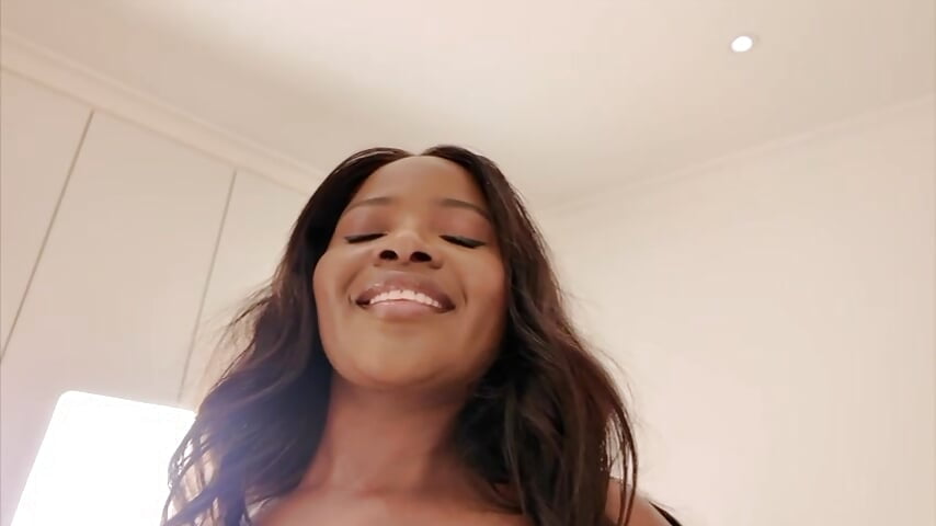 Enjoy 😈 - vídeo de la modelo de cam SamanthaXO