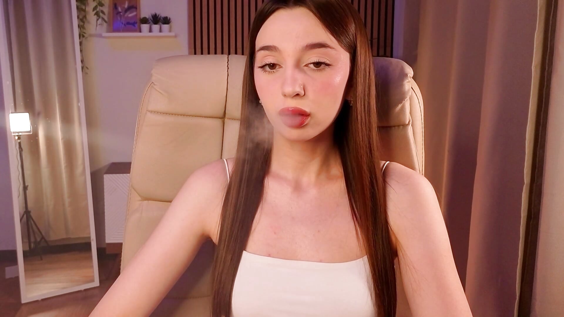 sexy smoke - video by Aurora_Night cam model