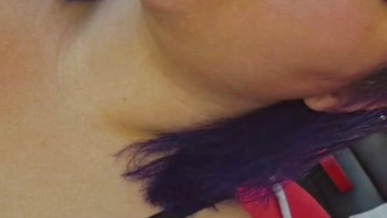 Me - clip cu labellelune model videochat