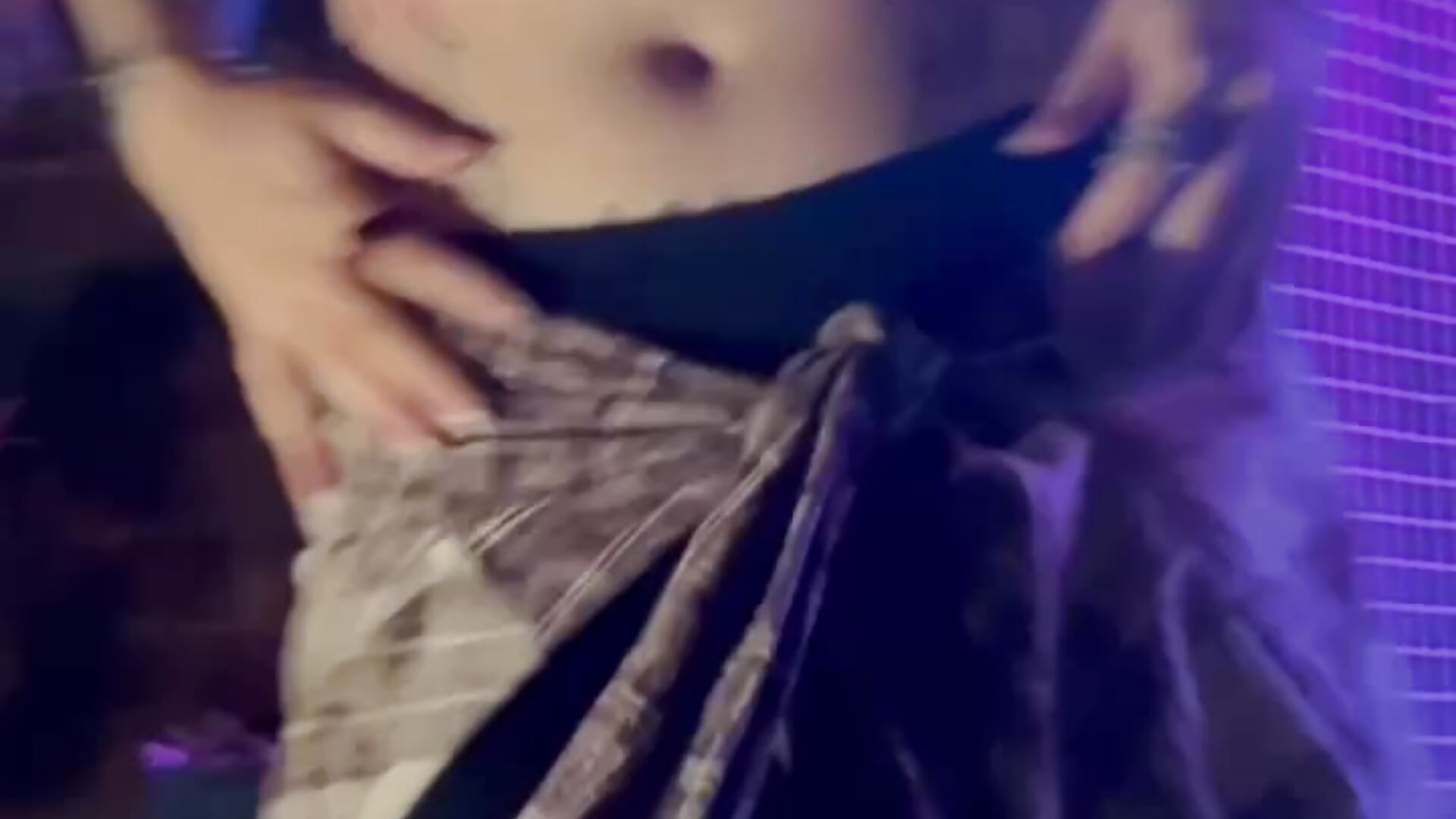 my dancing😈 - Video von Lilly__Kiss Cam-Model