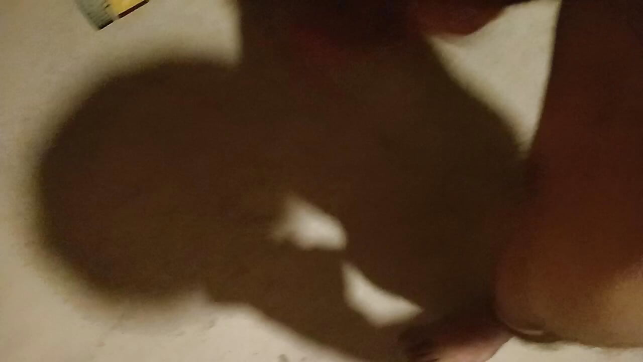 1000269817 – video od webkamerové modelky Julio5802