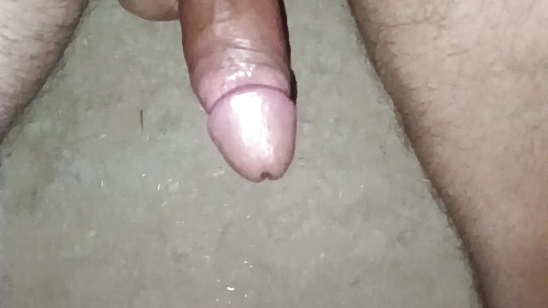 Hardcore handjob - video by fucktheboy11 cam model