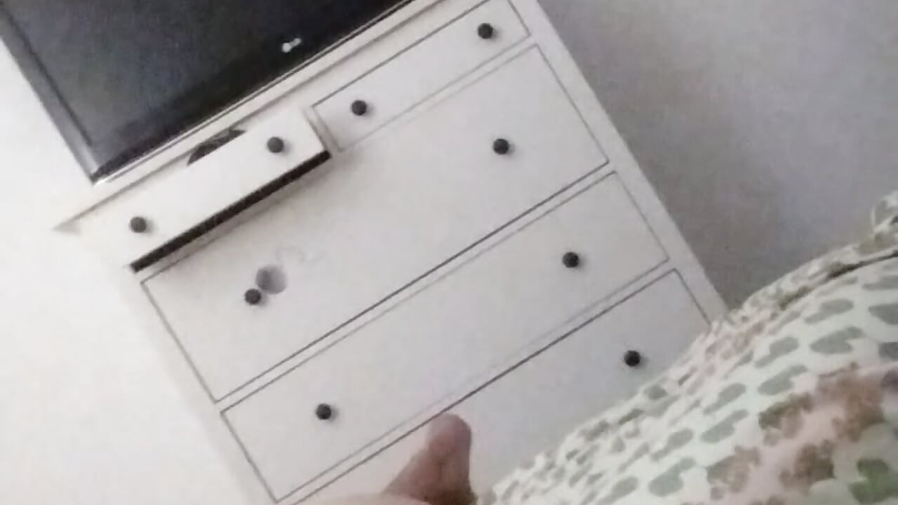 1000133758