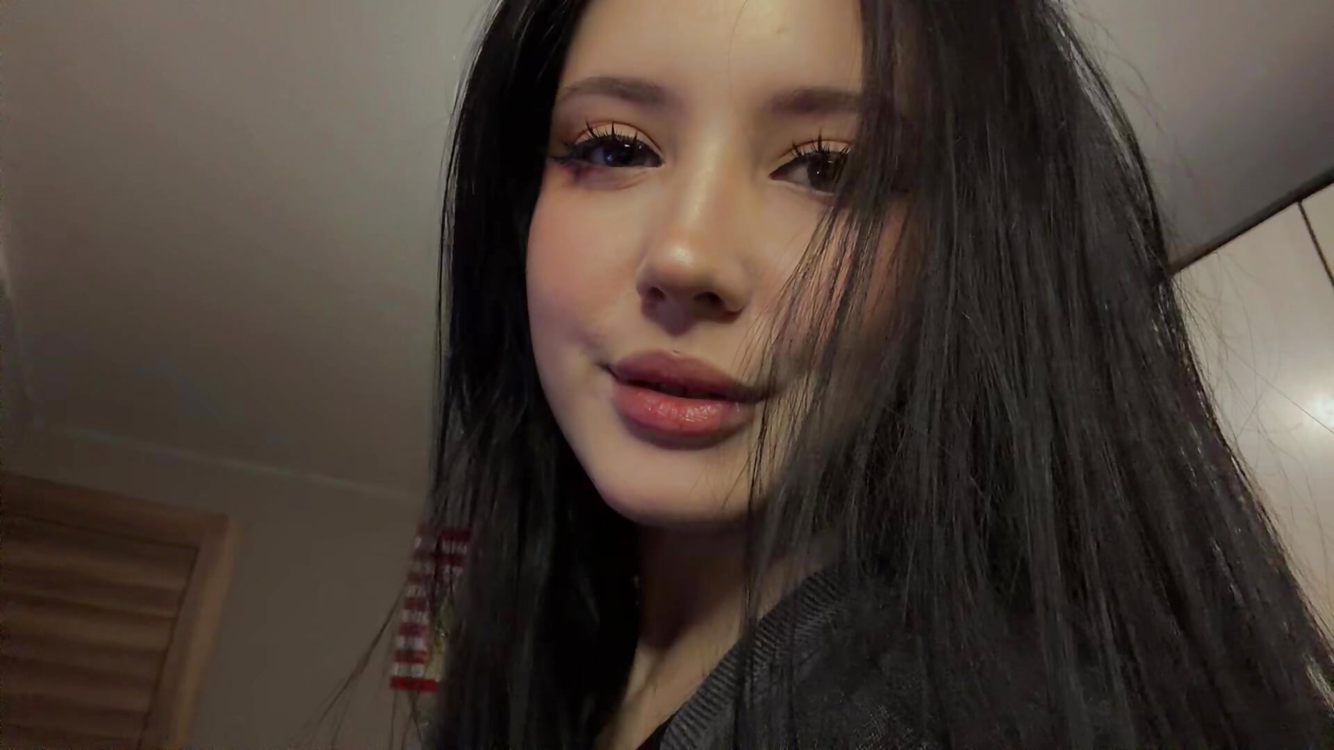 🫦sing - видео от уебкам модела GraceMonroes