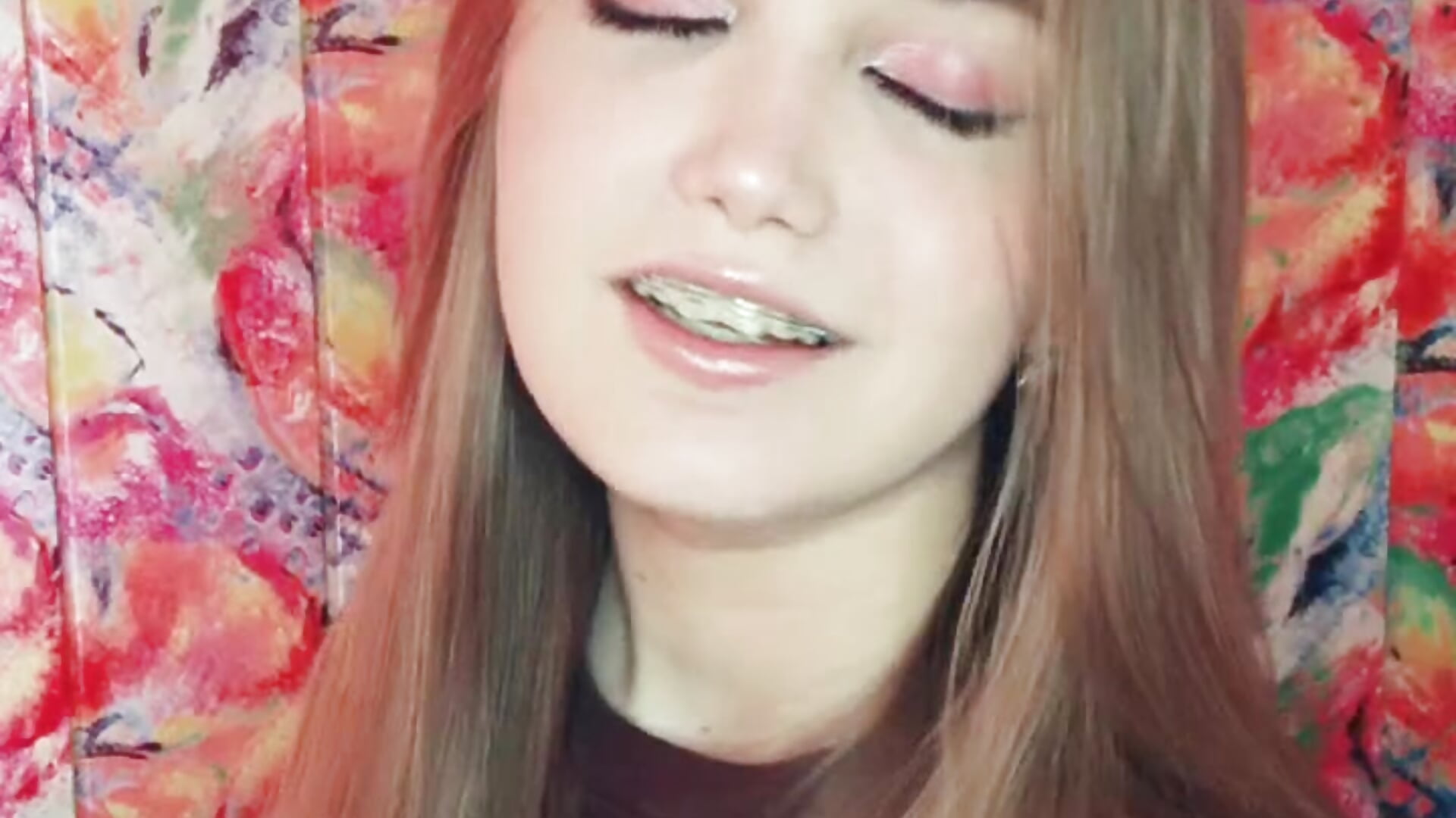 hi :) - video by DanyMur cam model