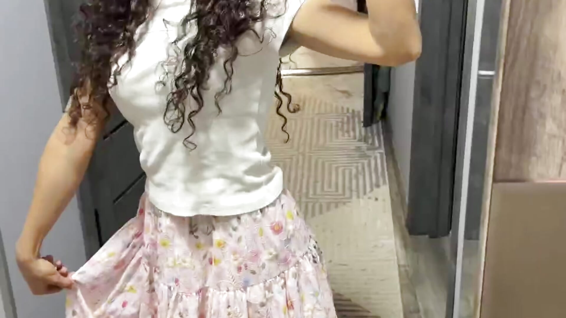 Look at a million 💎 - video by BrendaBennett cam model
