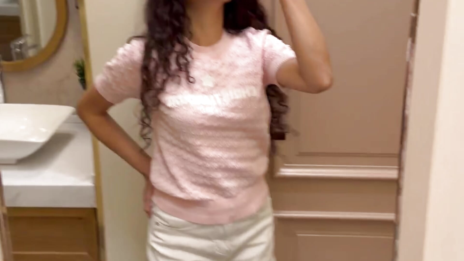 isn't it lovely? - video by BrendaBennett cam model