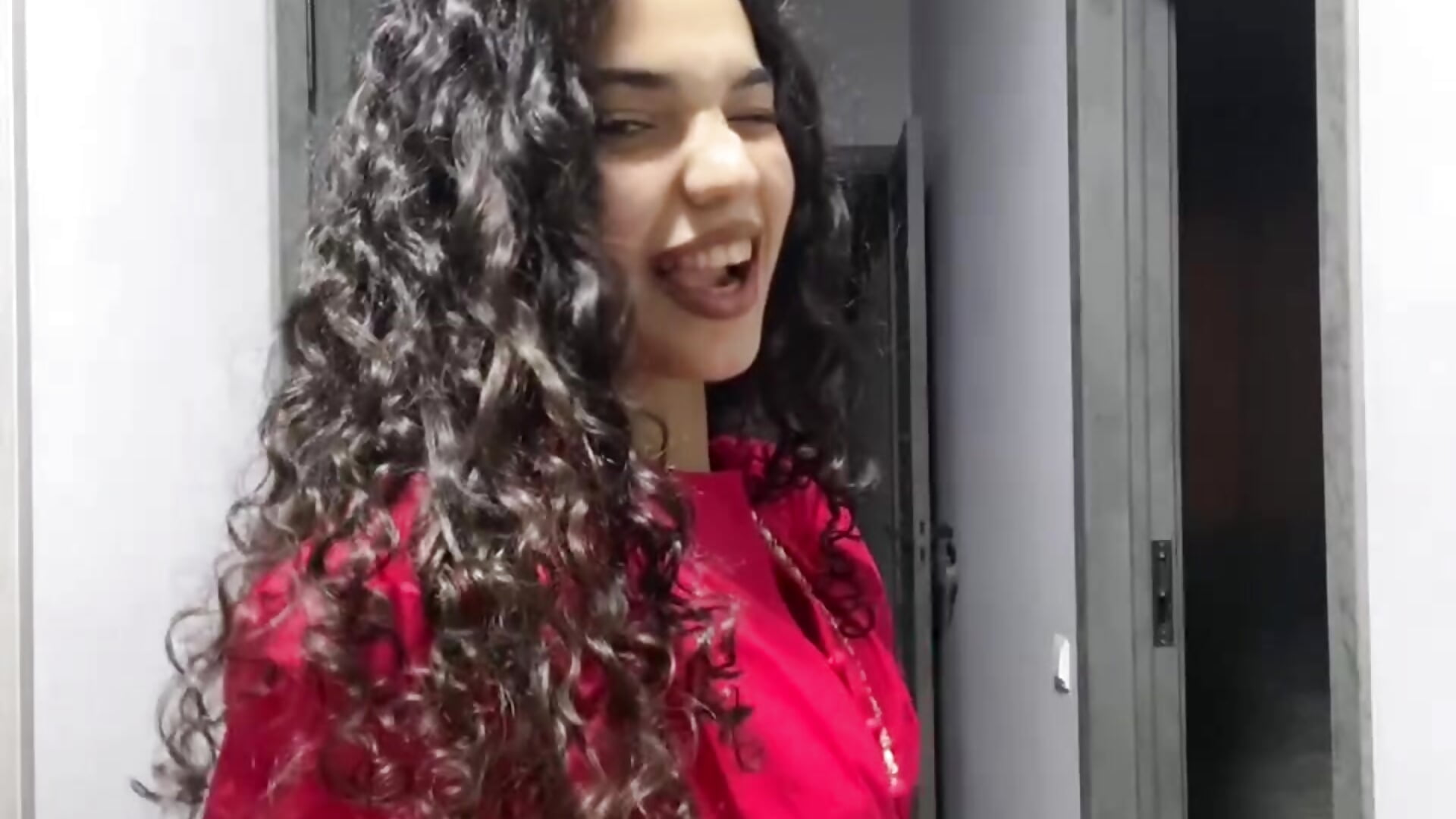 not Tall but so Cute – video af BrendaBennett cam-model