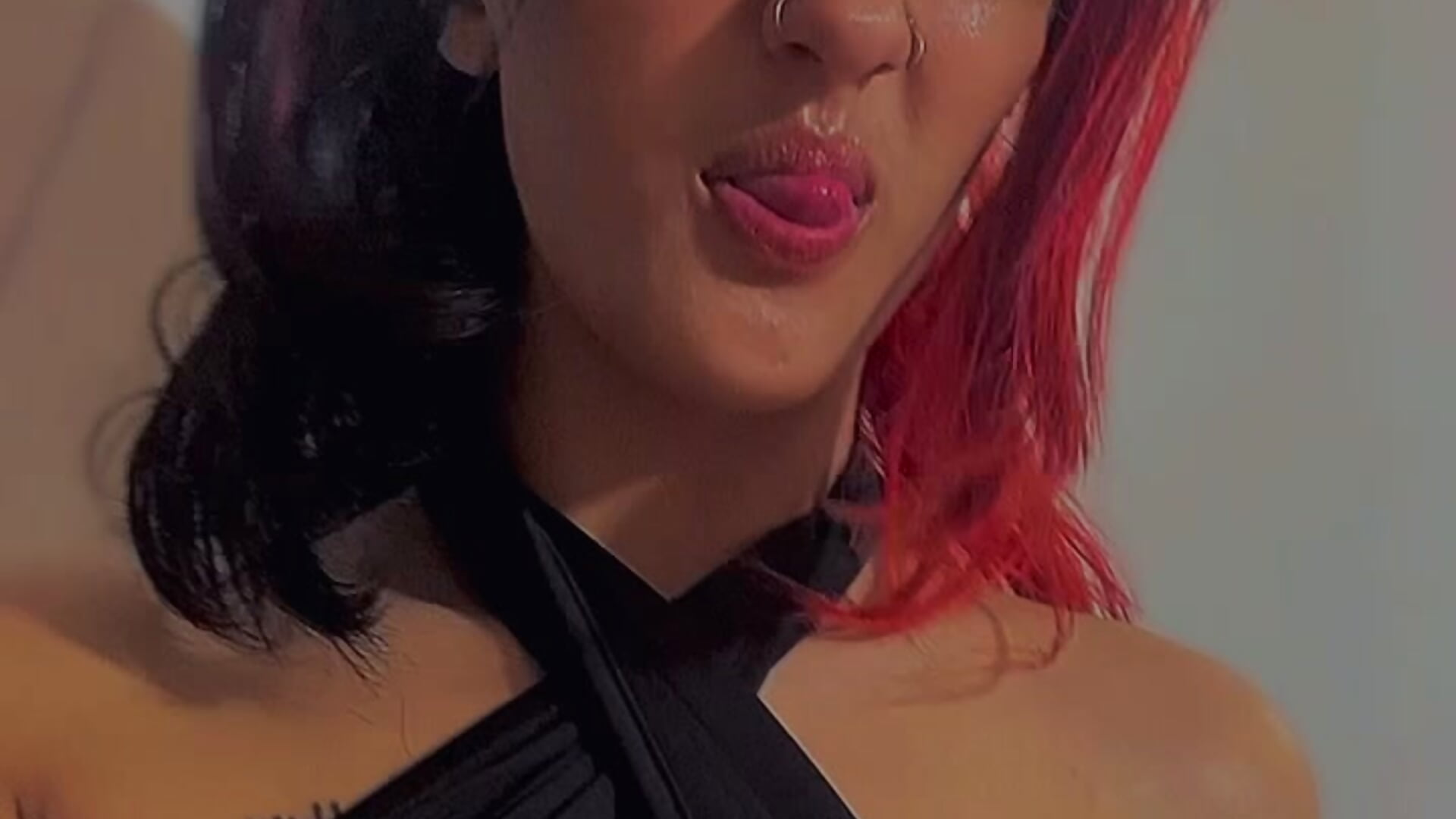 D0193130-3D45-4BA2-9682-D67A5384F74F - cutebubbles13 adlı kamera modelinin videosu
