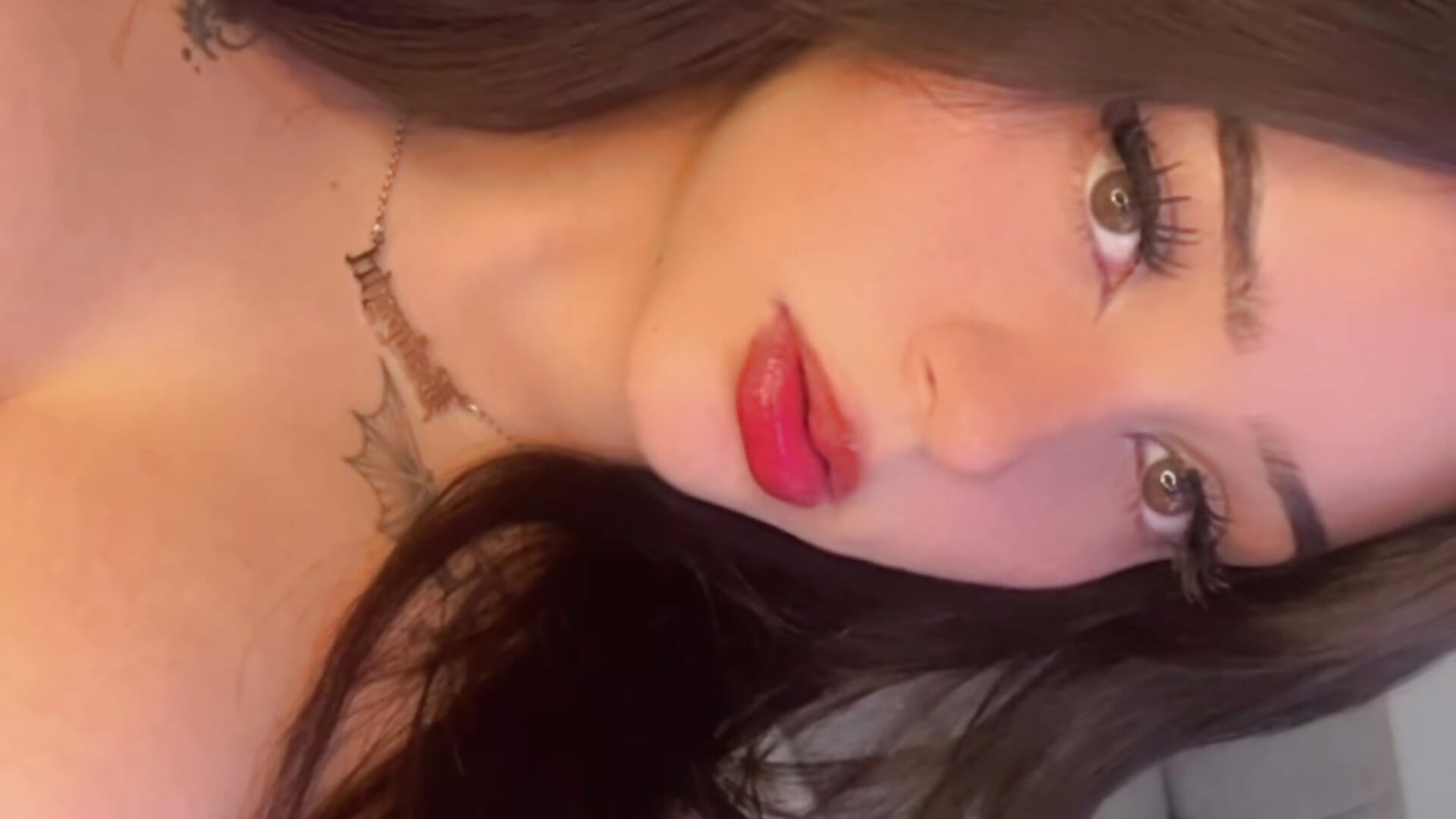 🥰🌸 - seraphyne666_ adlı kamera modelinin videosu