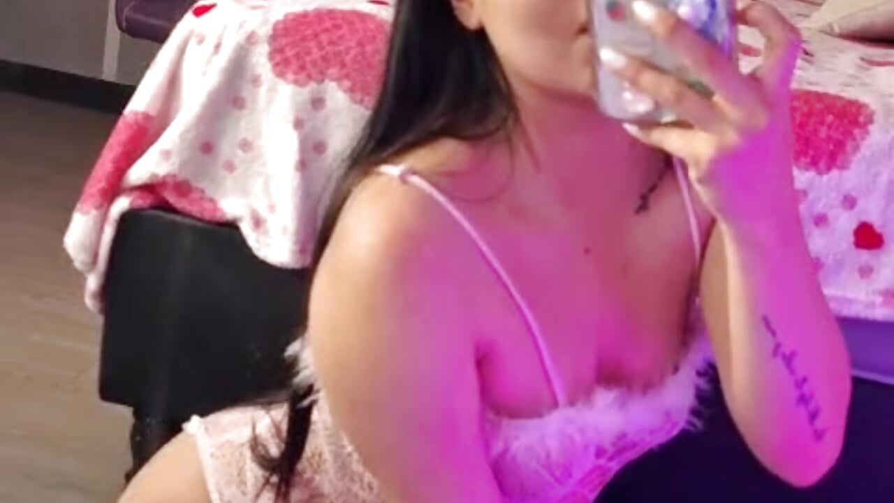 🩷🩷 – video od webkamerové modelky Ambarina