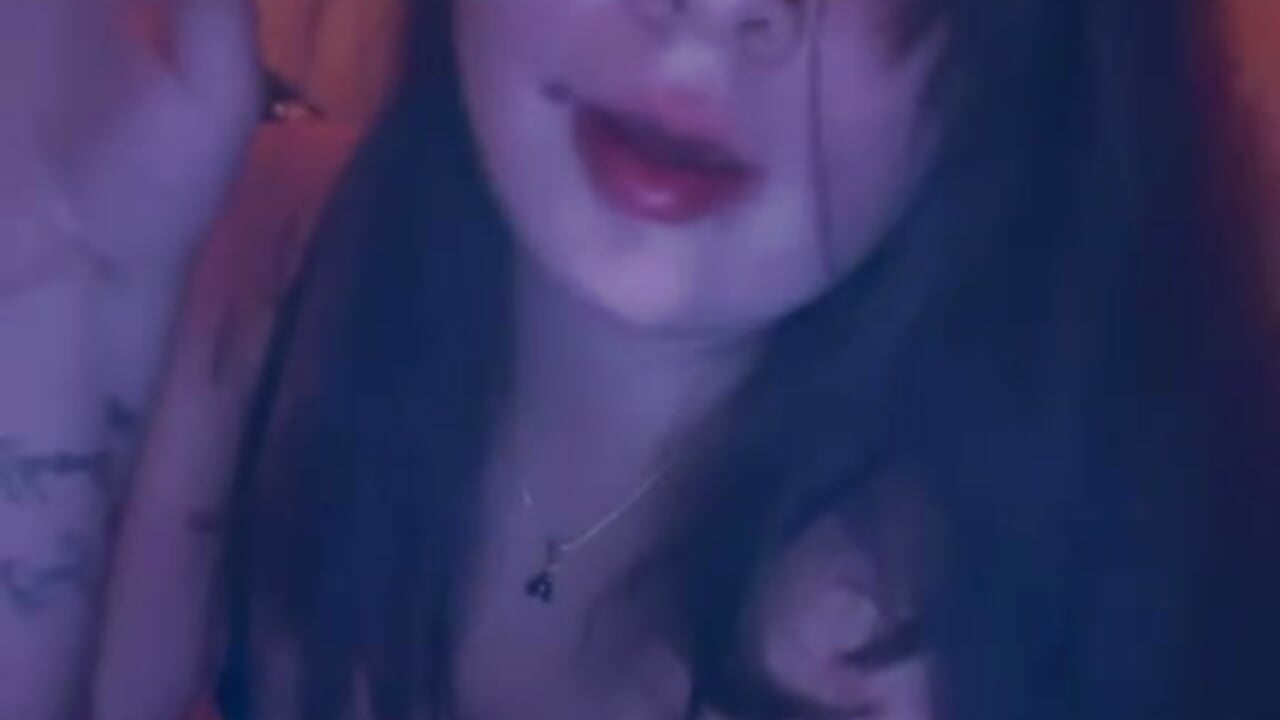 Sexy – video af SOPHY_EC cam-model