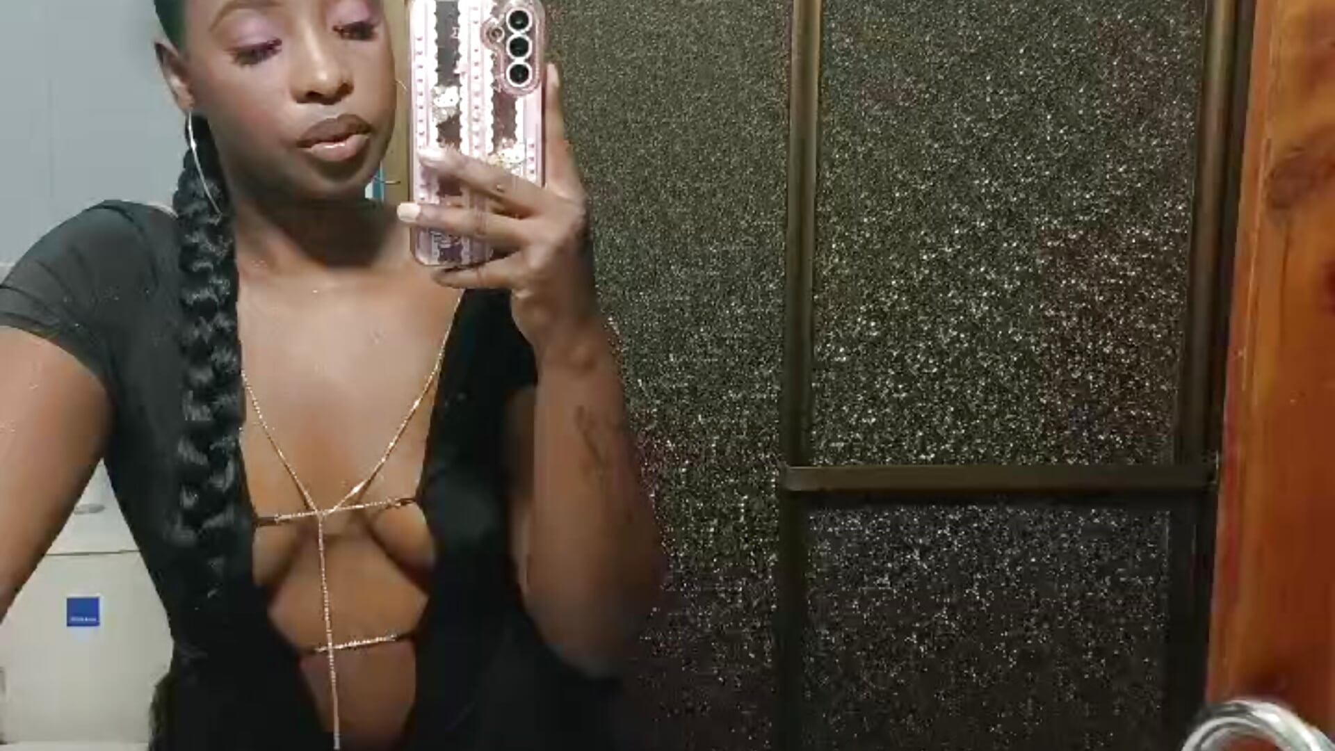 ❤ – video modela na kameri milu_rousse