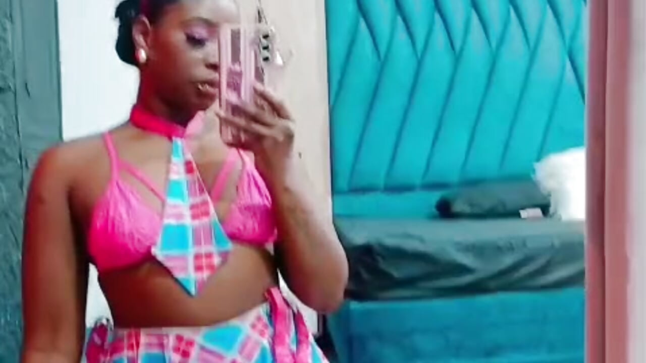 🔥💖 – video modela na kameri milu_rousse