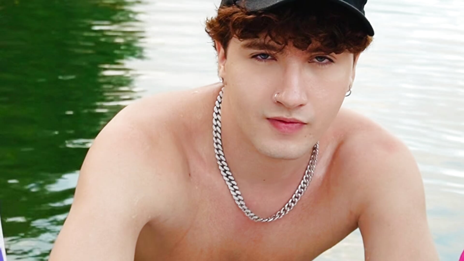 I love the water in the lake - video oleh model kamera Eiden_carter