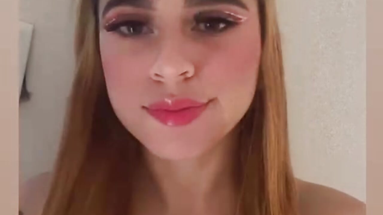 🫦 - סרטון של MartinaConnorr, דוגמן/ית מצלמה