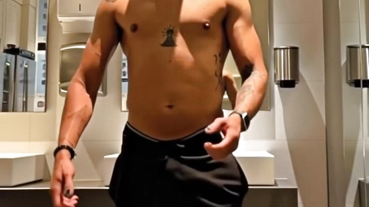 Intro - vídeo de malikmustache modelo de câmara