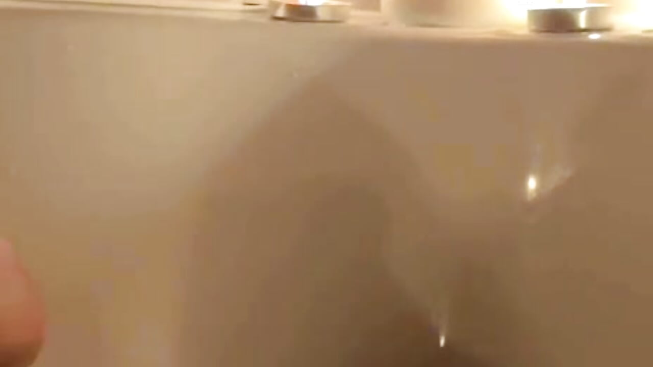 「キャンドルバス」 (Candle Bath)