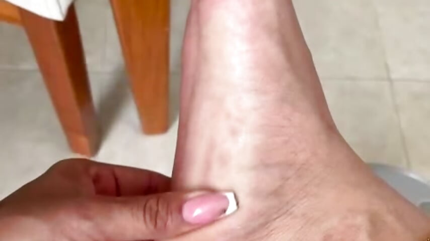 The Secret Behind Beautiful Feet 🤍👣 – video modela na kameri tifany_ross