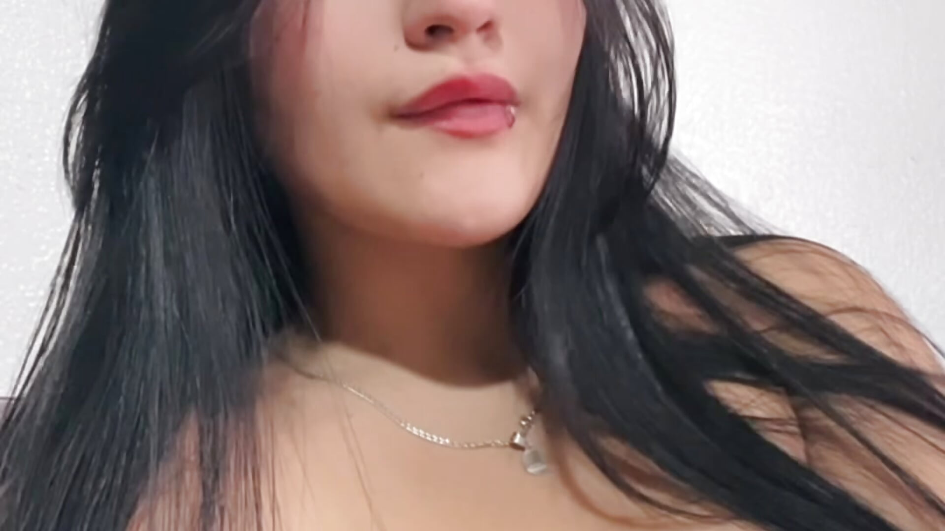 🫠 – video od webkamerové modelky Lorenaa2