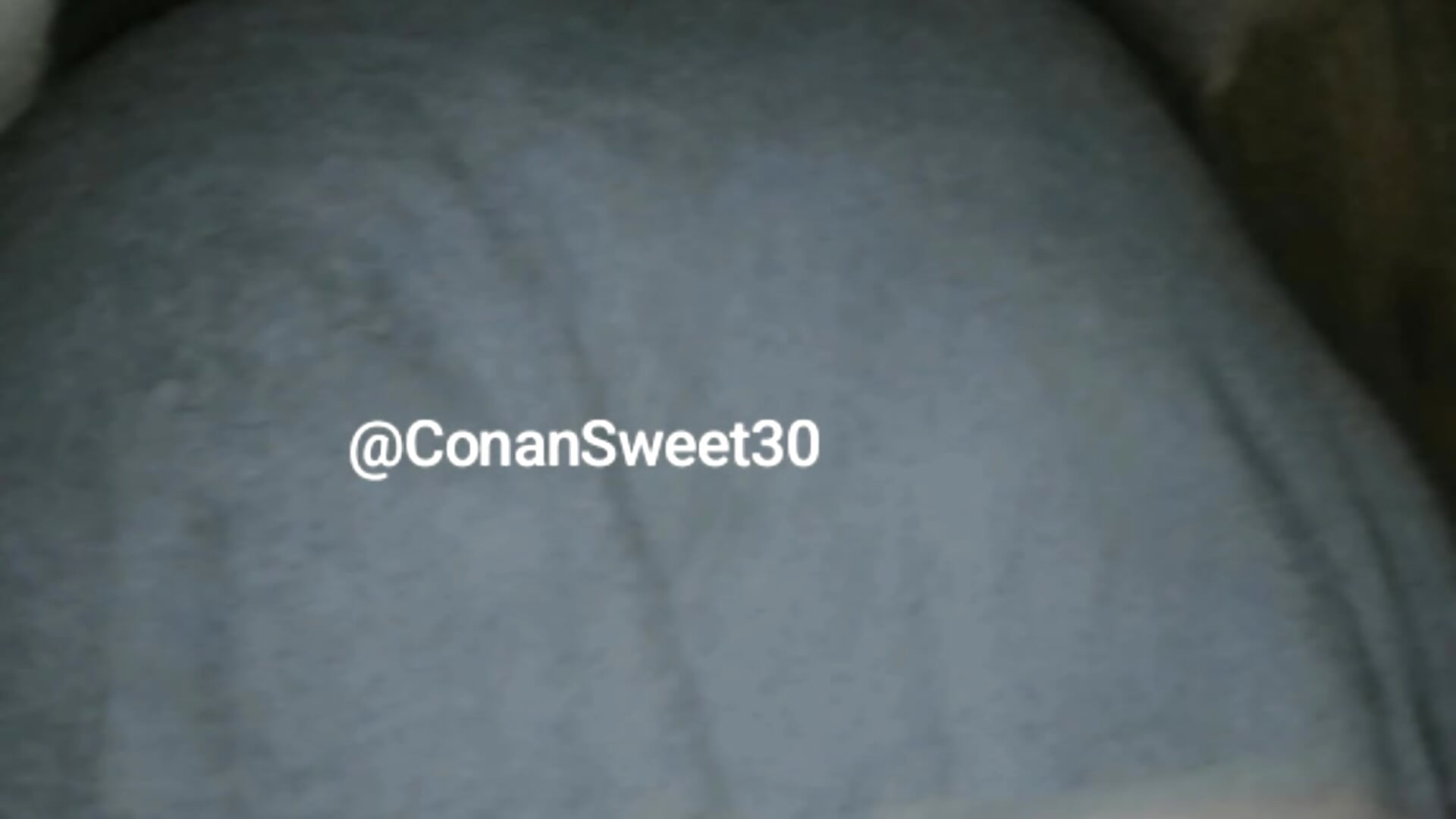 Con faldita te gusta más? – video od webkamerové modelky ConanSweet30