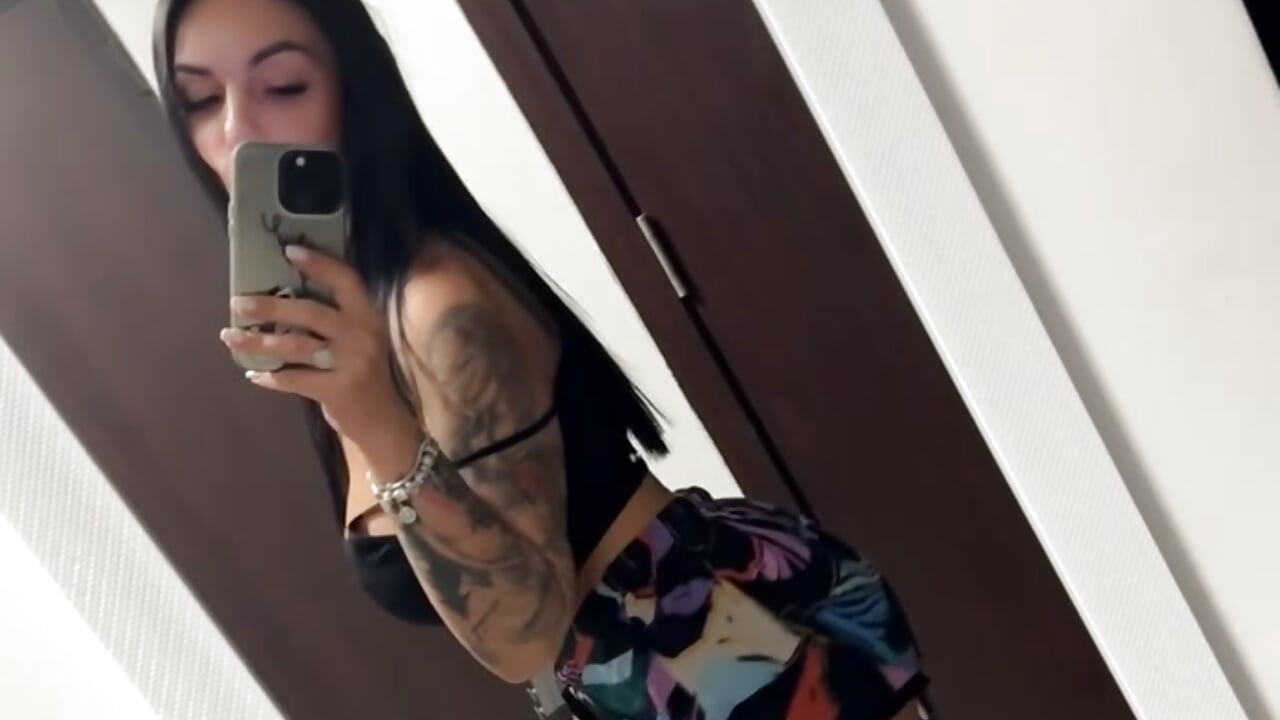 Hello guys… playful day 🤪 - ivywiksen adlı kamera modelinin videosu