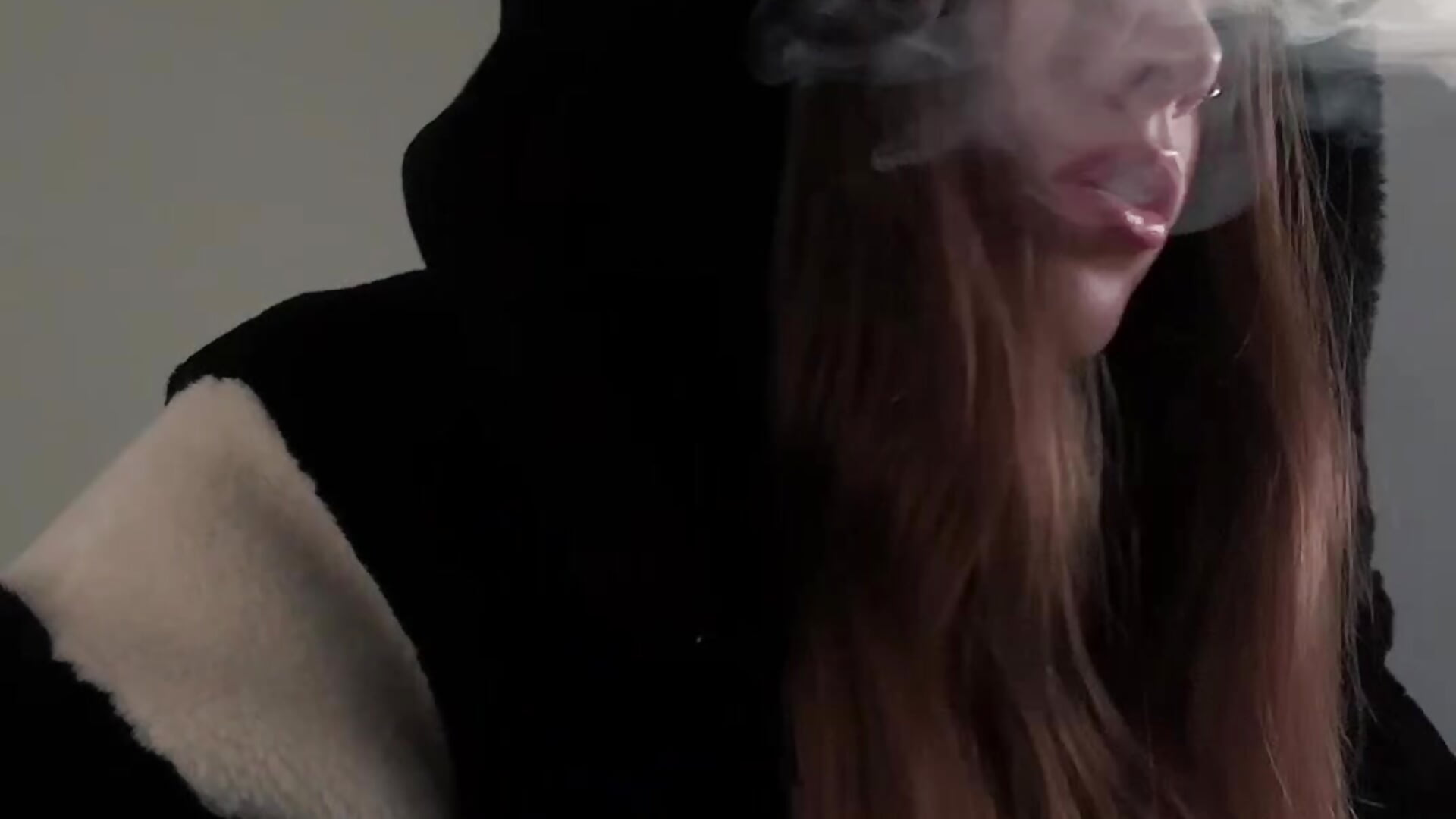 warning: smoking harms your health, but sex doesn't :) – видео вебкам-модели Lolya_