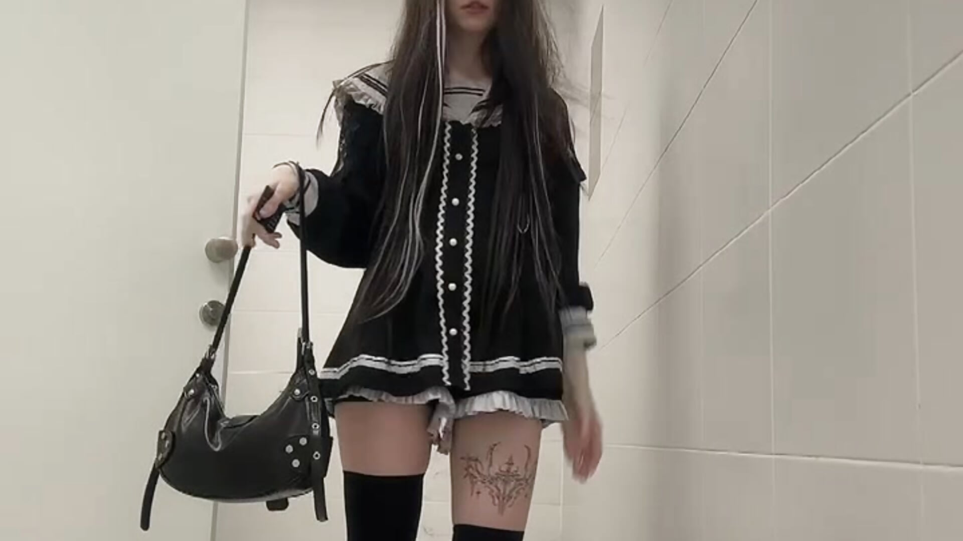 hi hi – video modela na kameri KenaTol