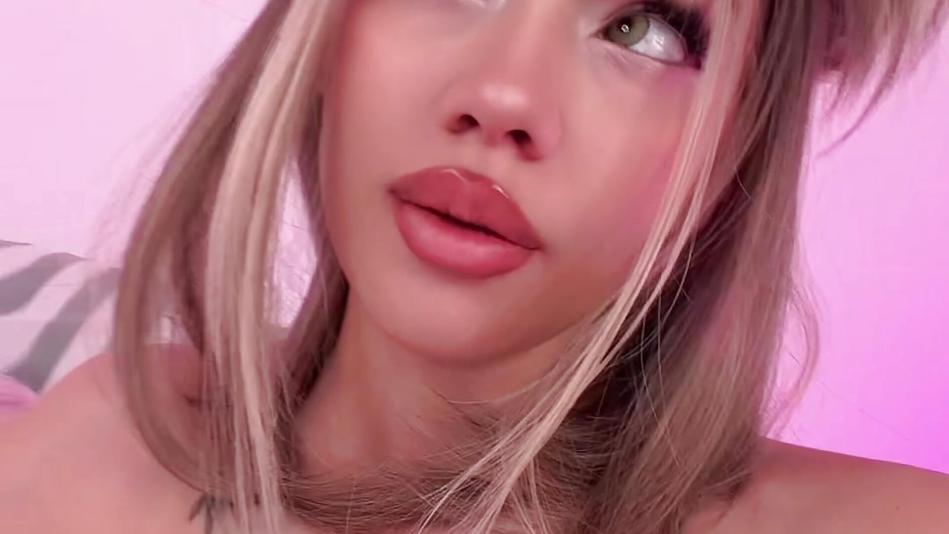 Habibti 😍✨ - Vídeo de KatieSwan, modelo de vídeos