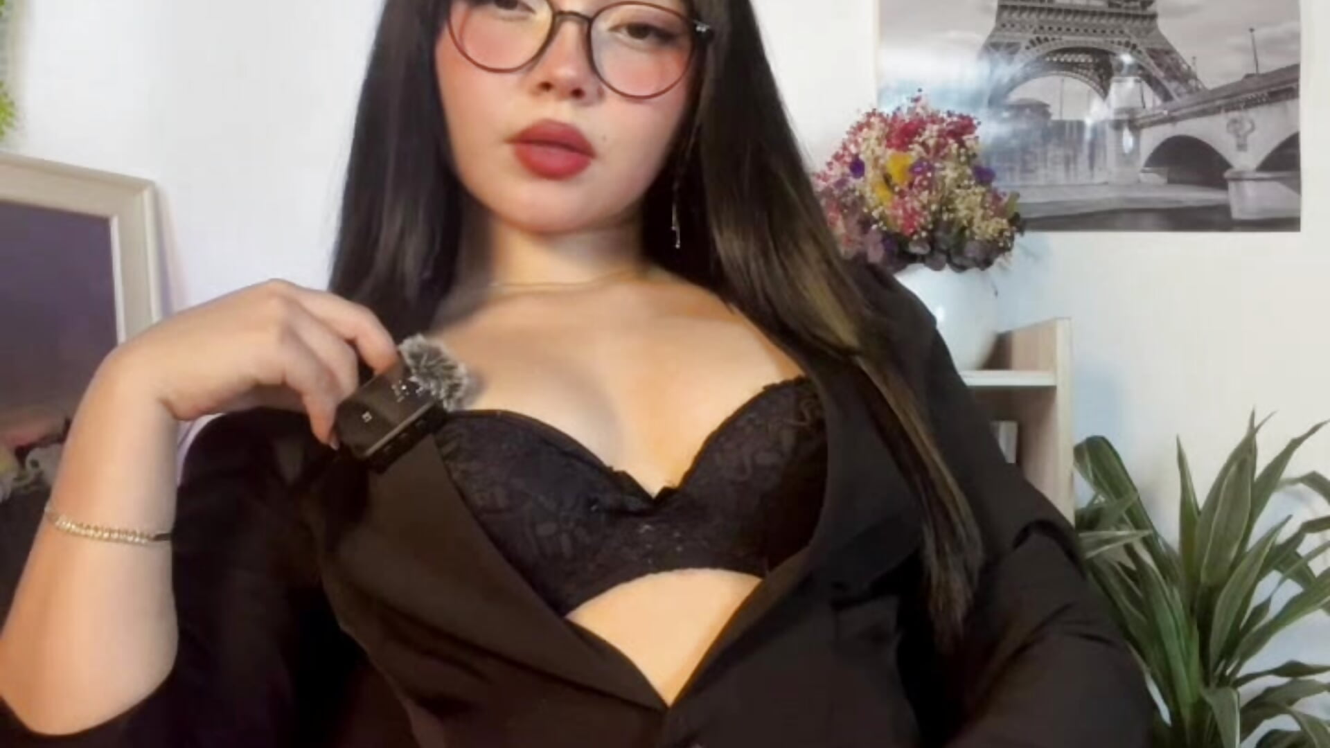 Mocking secretary - סרטון של Mila_shay_, דוגמן/ית מצלמה