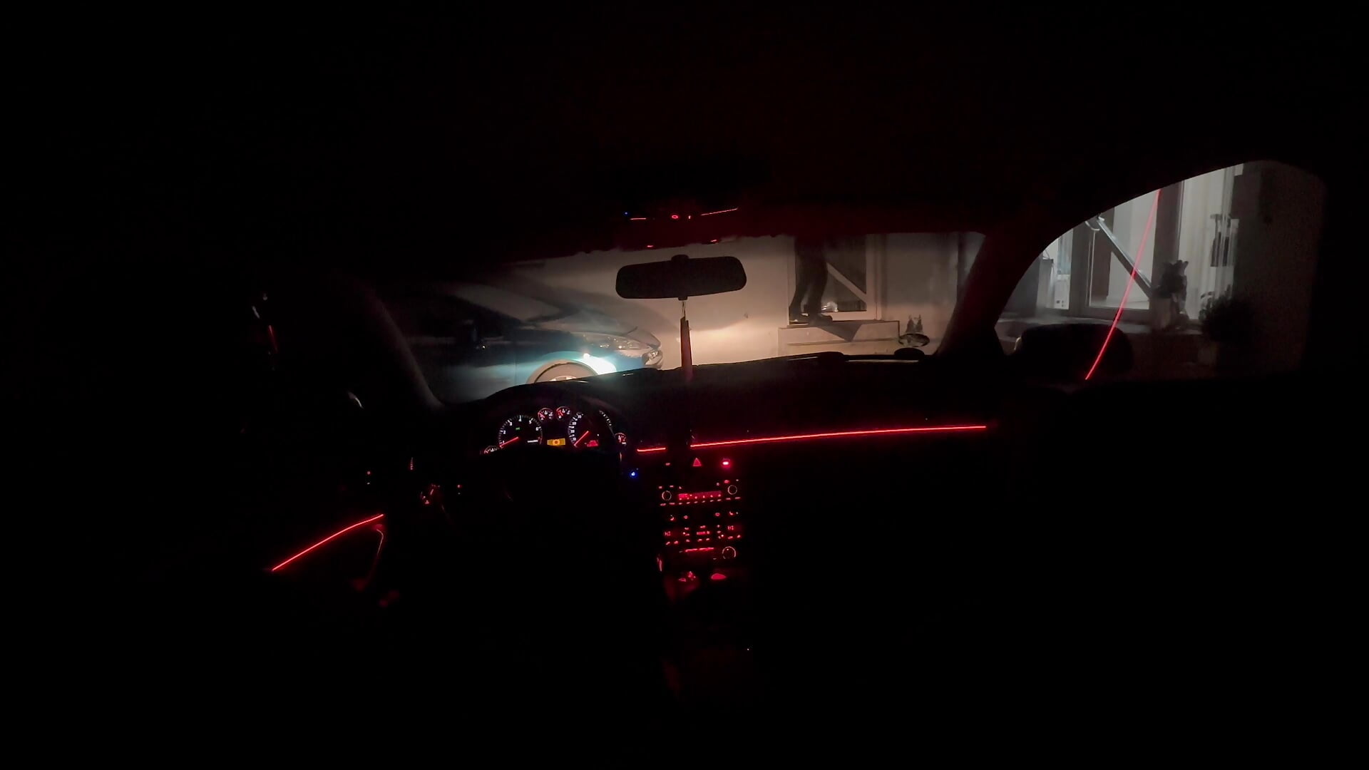 🔴 Red Lights – video modela na kameri WalkingPolymer