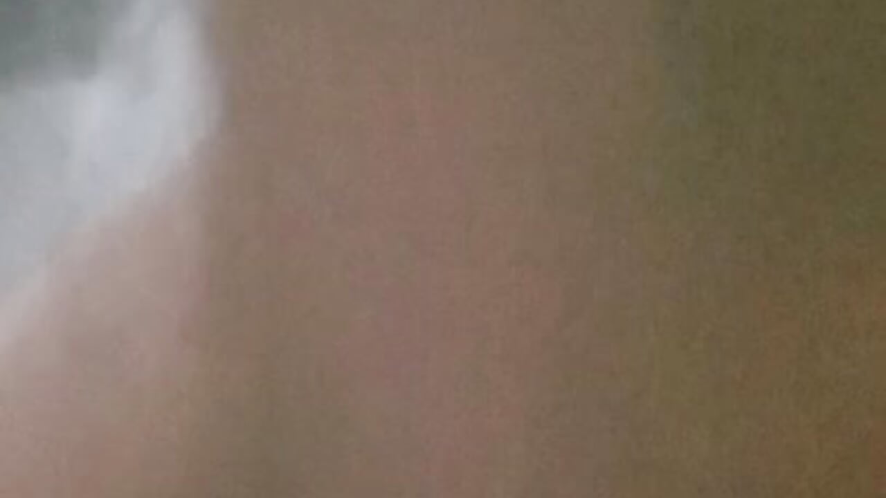 Bañandome - video by weedsmock202 cam model