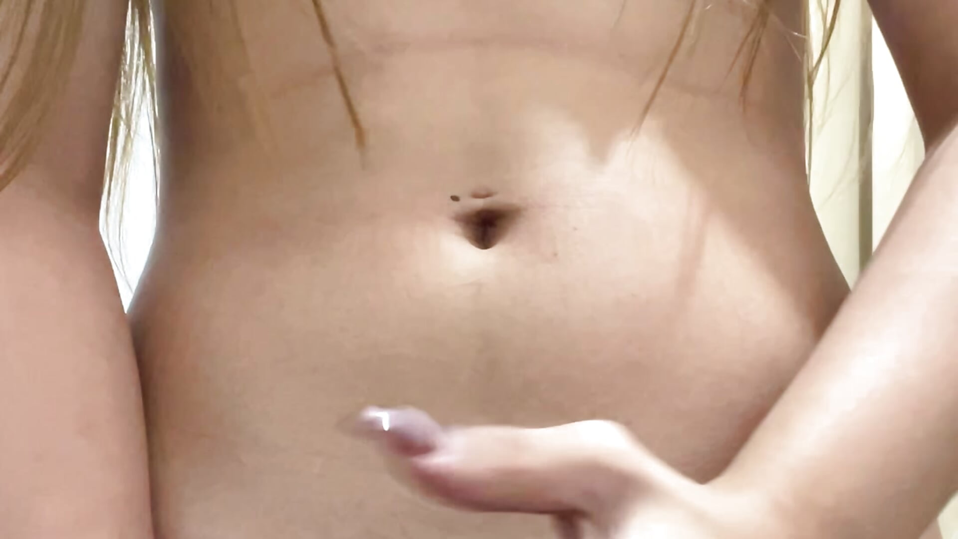 EXPLODING CUM TO ENTIRE ROOM - video di Blair_eleanor modella di cam