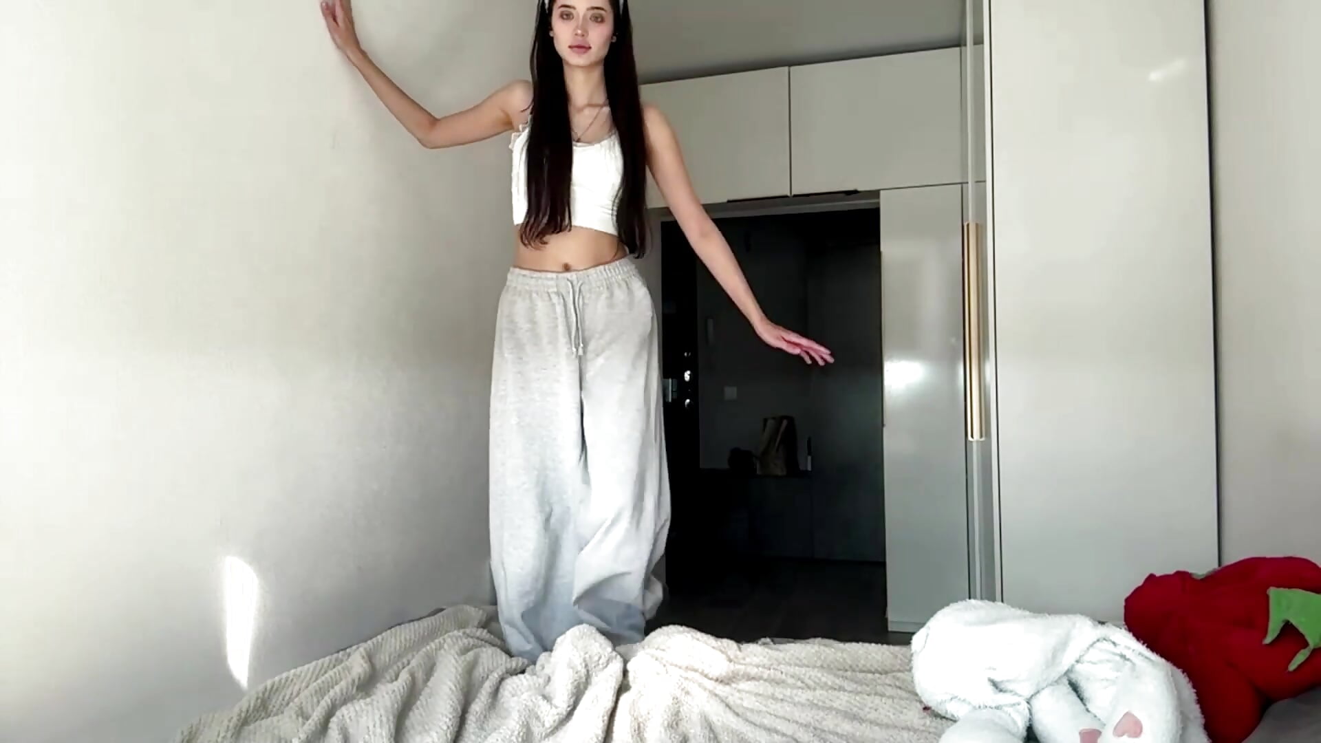 This pose was made just for you - video av NicolleBarreto cam model