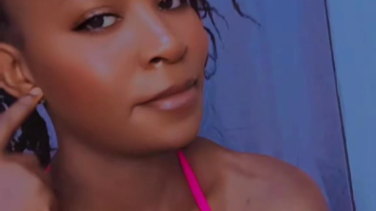 😜 – video modela na kameri valentina_princesss