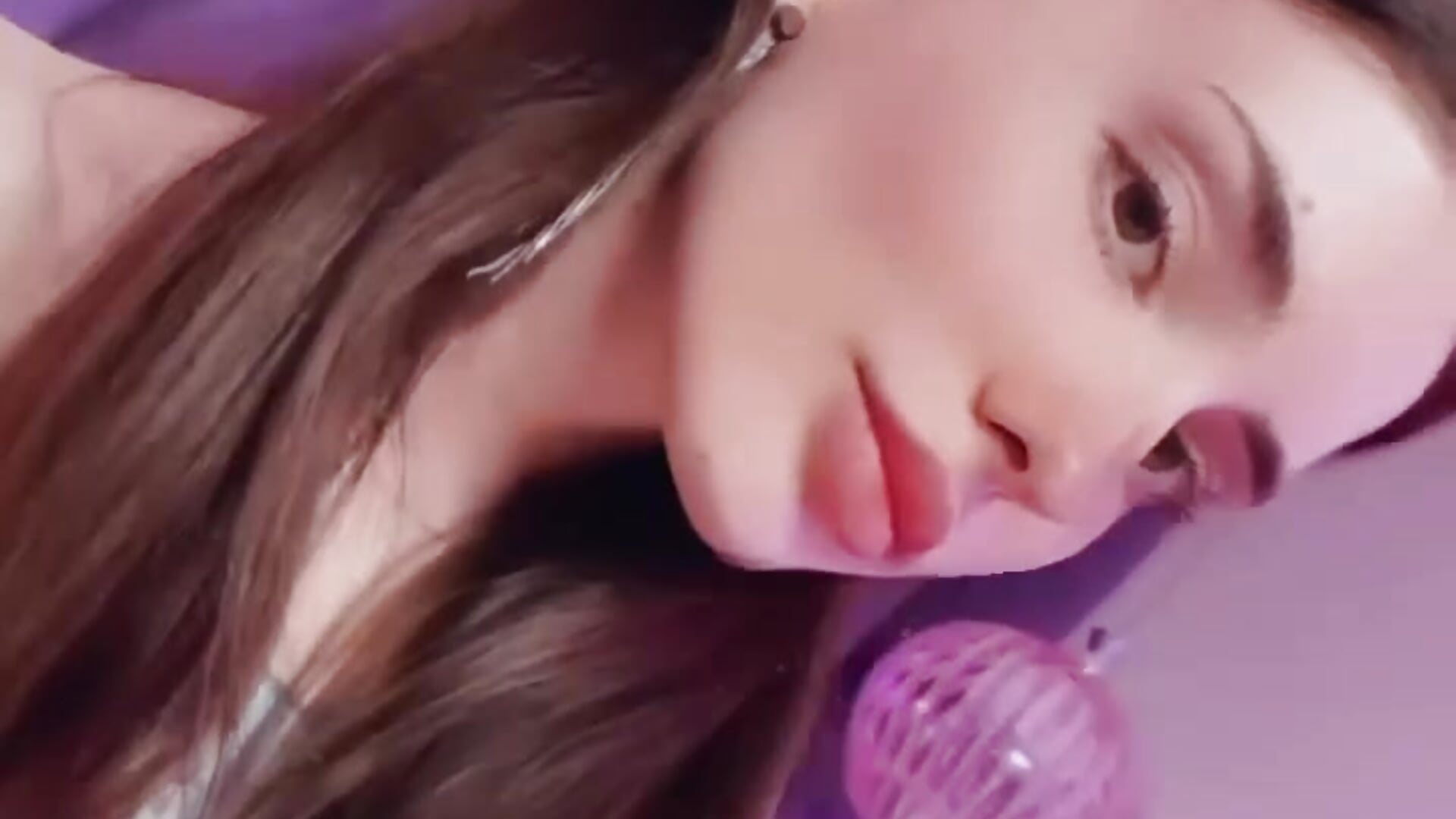 me - clip cu KaylaLoartt model videochat