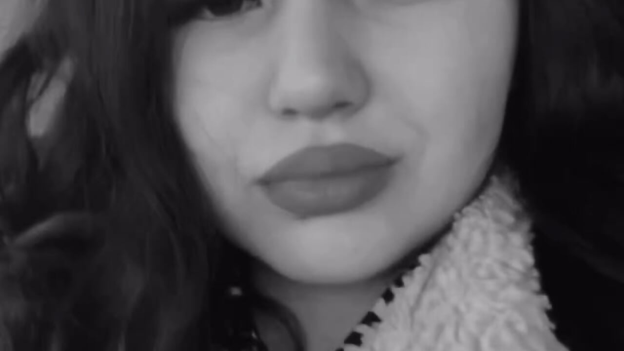 check my face! - video oleh model kamera WilhelminaResto