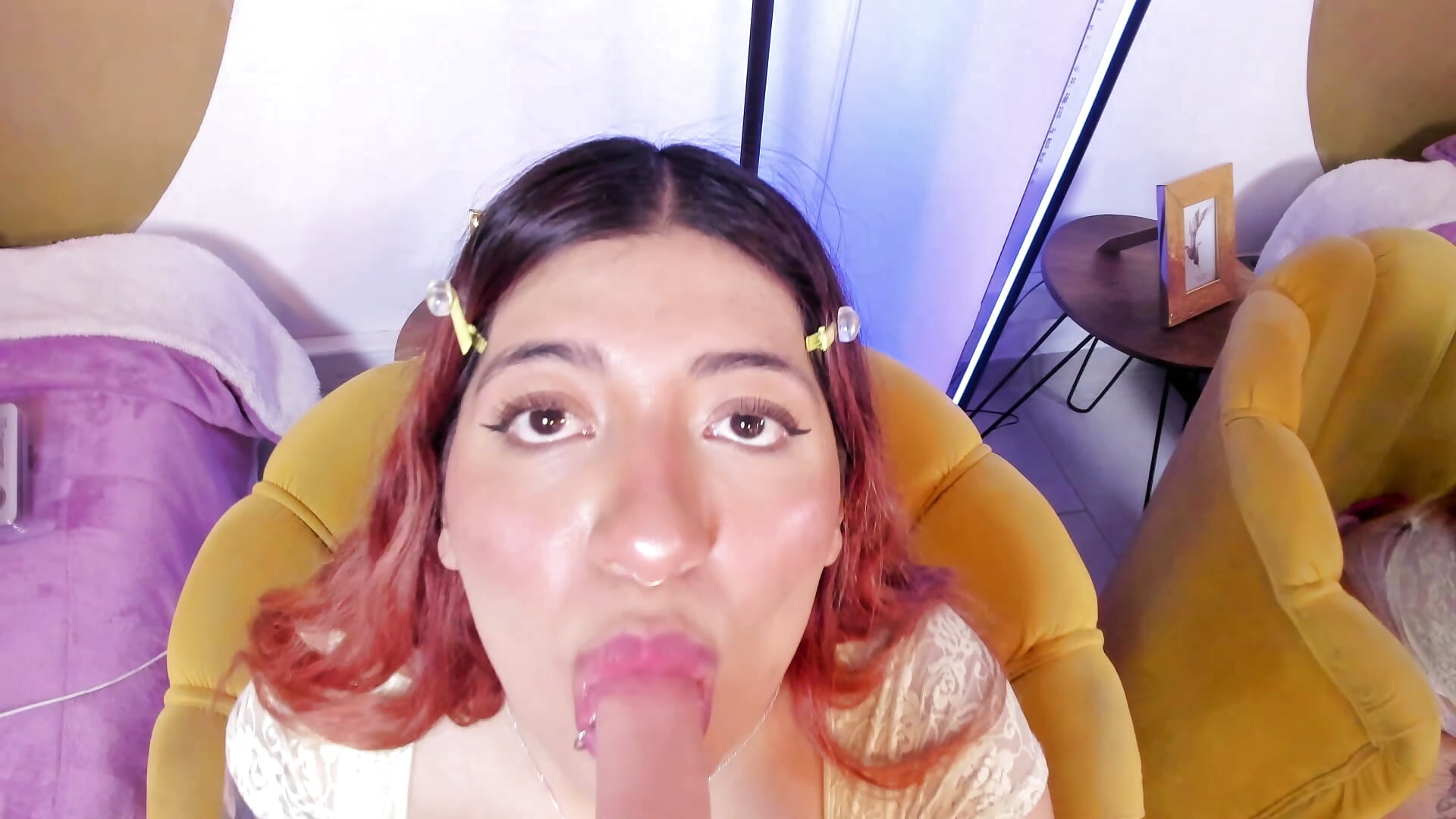 I’m feeling playful tonight… wanna join me? 😈 - video av Annie_Rusel cam-modell